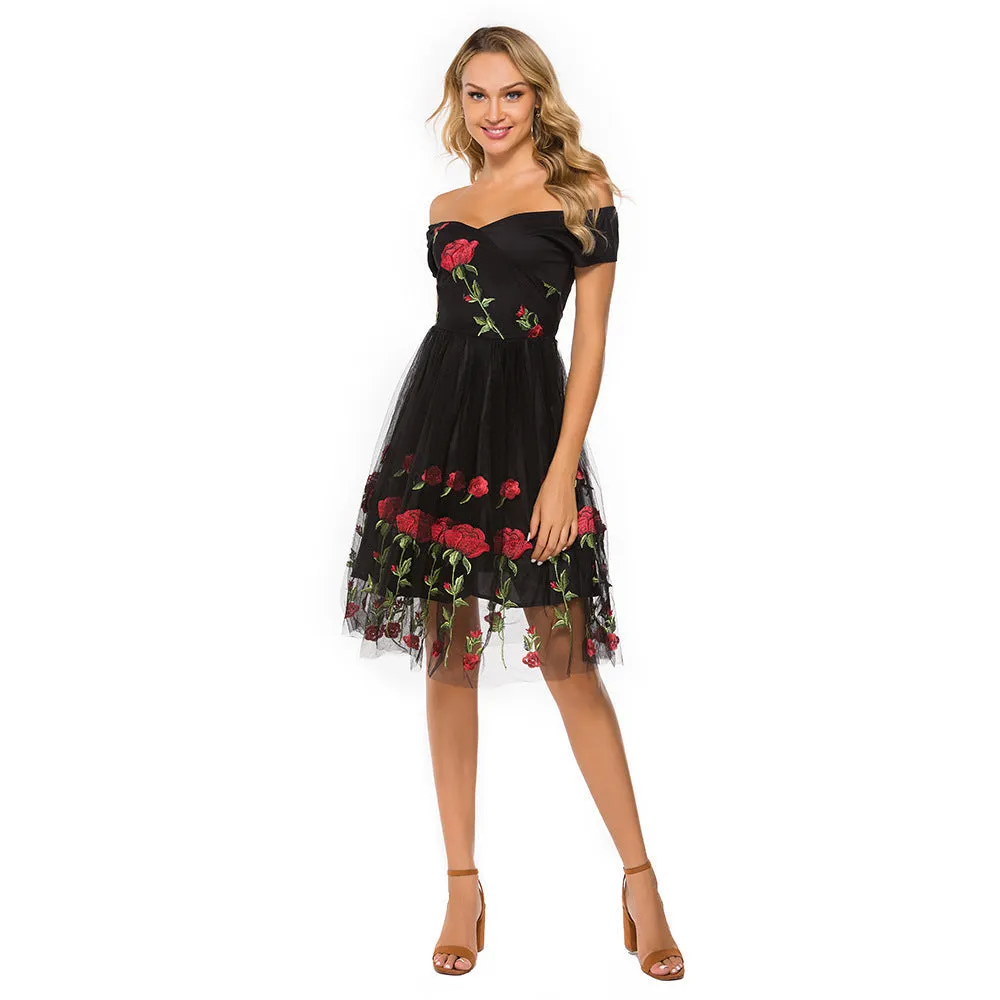 Black 1950s Peony Embroidery Dress