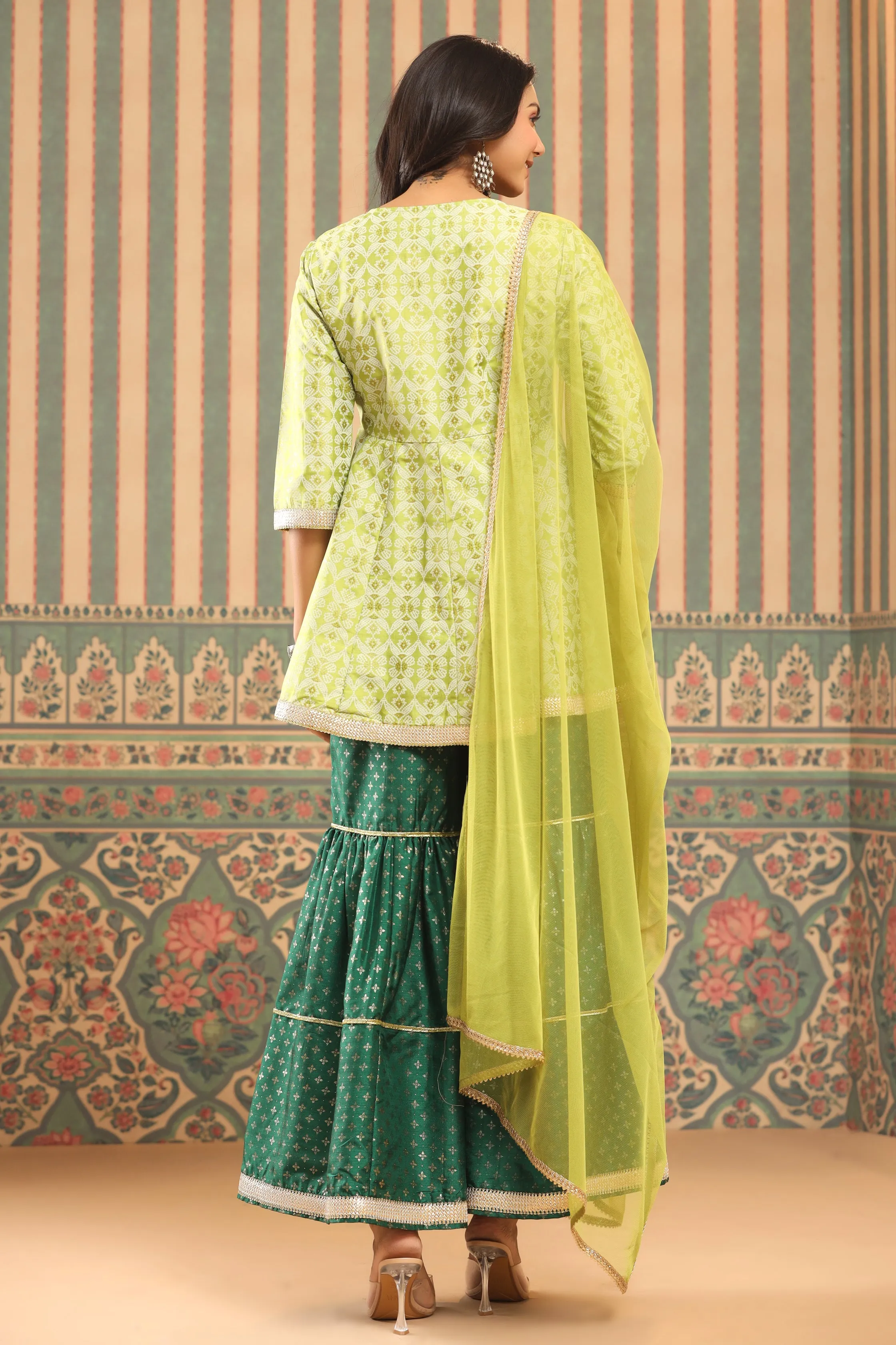 Green Shantoon Slub Printed Flared Kurta Sets