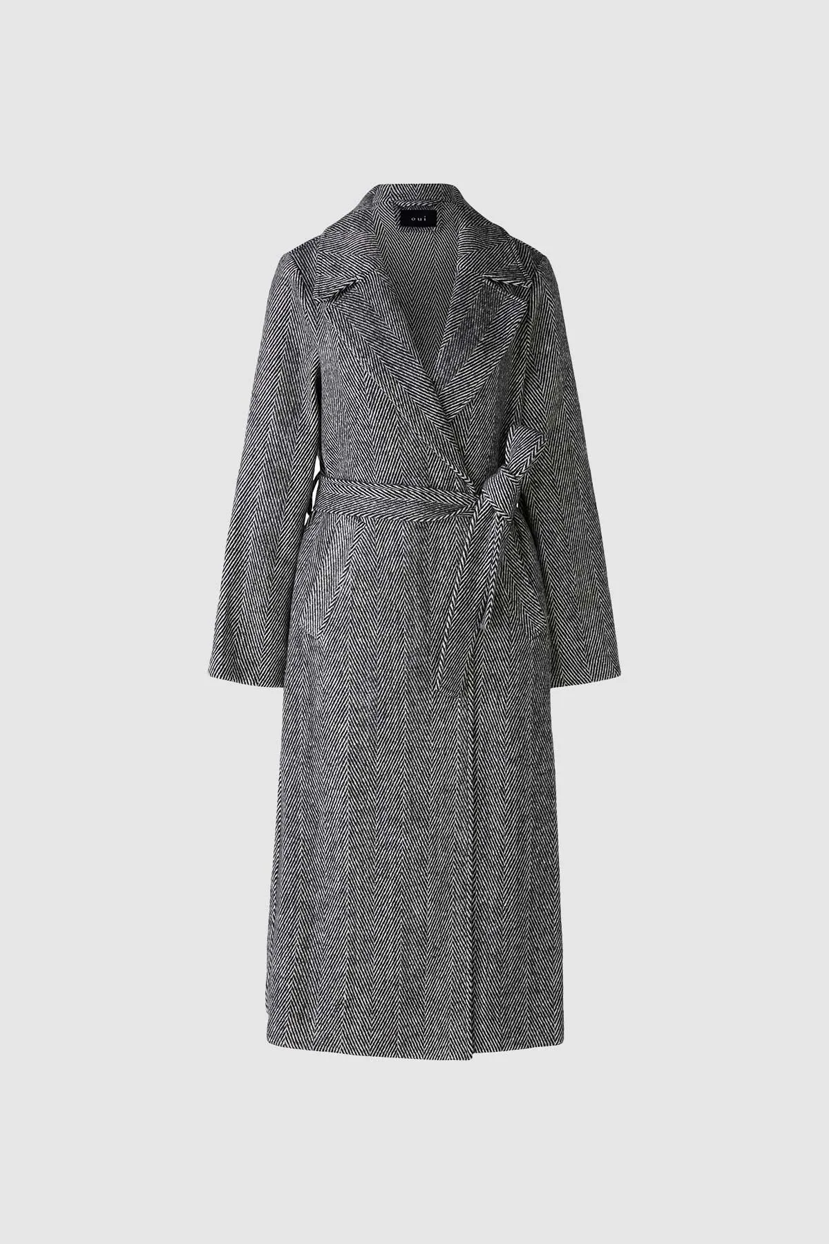 Herringbone Coat in Black/Off White