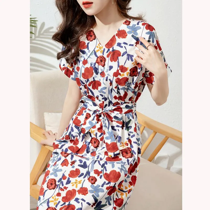 V-Neck Chic Tie-Up Print Floral Print Slimming Cinched Waist Dress