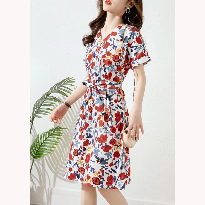 V-Neck Chic Tie-Up Print Floral Print Slimming Cinched Waist Dress