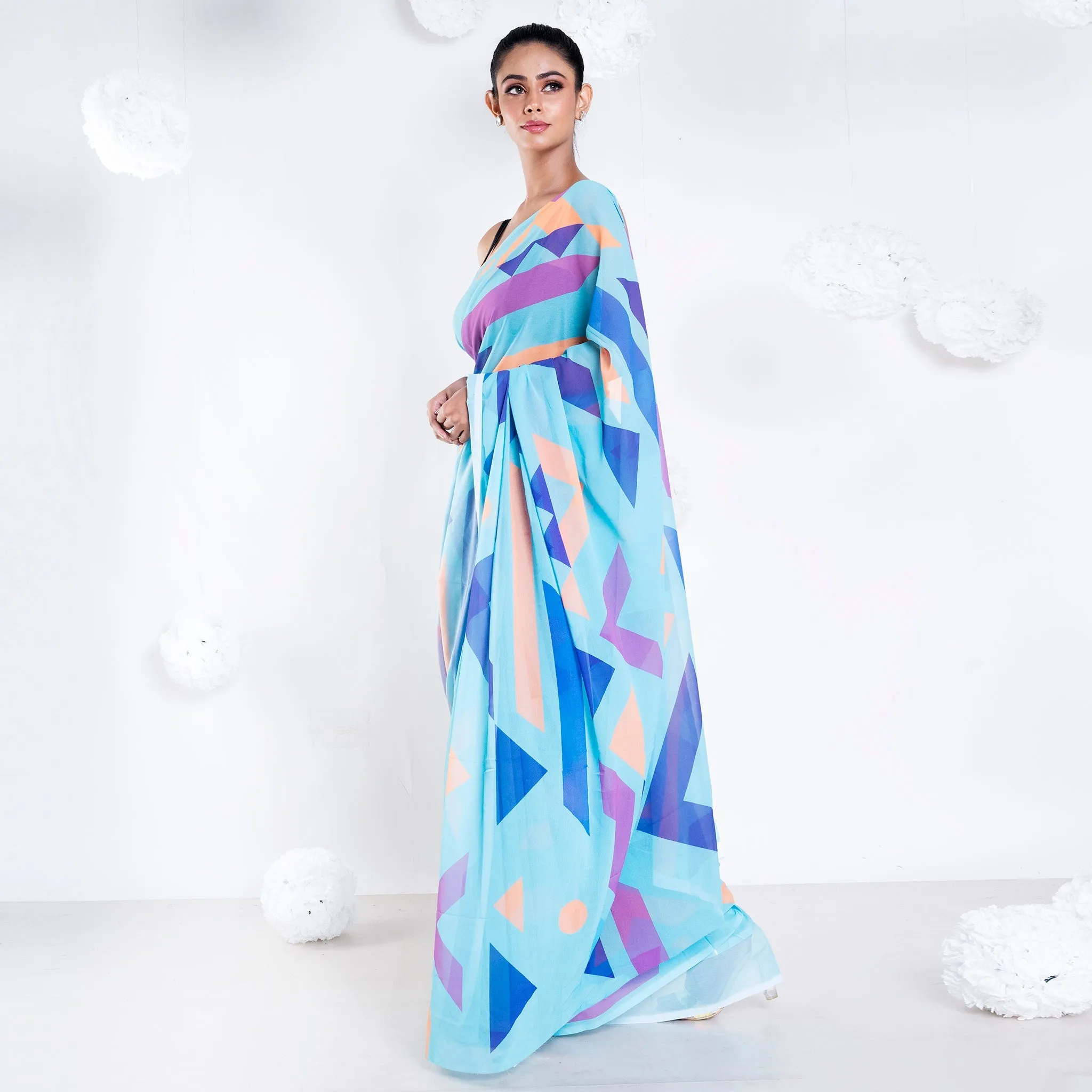 Women Carol Georgette Digital Printed Saree In Blue Color