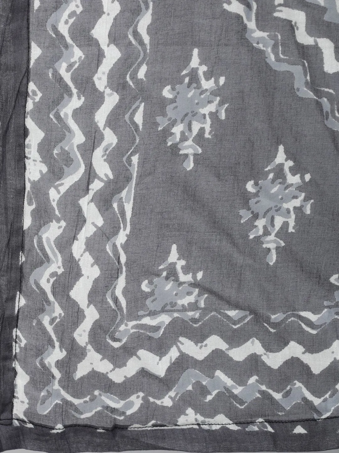 Women Grey Printed Kurta Set With Plazo & Dupatta